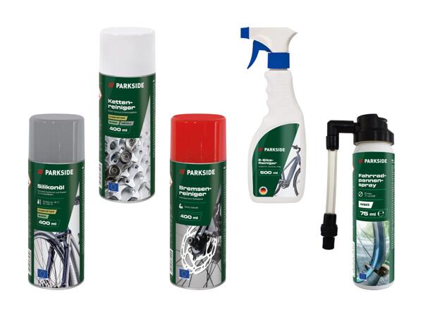 Assortiment de produits d'entretien pour vélo