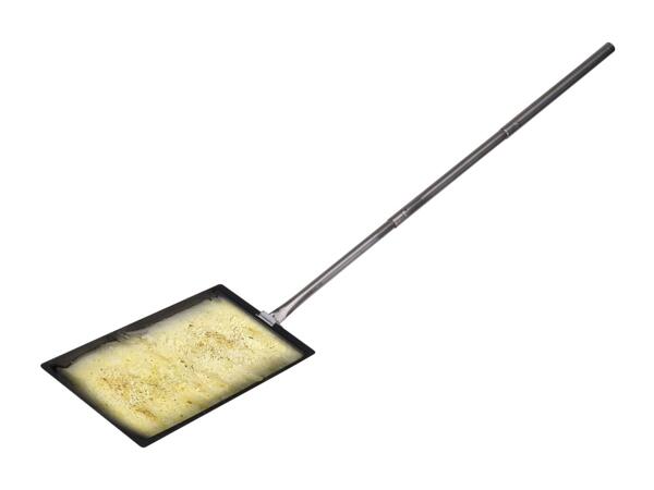 Pelle à raclette Nouvel