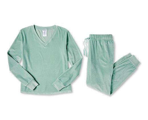 Serra 
 Ladies Plush Lounge Set
