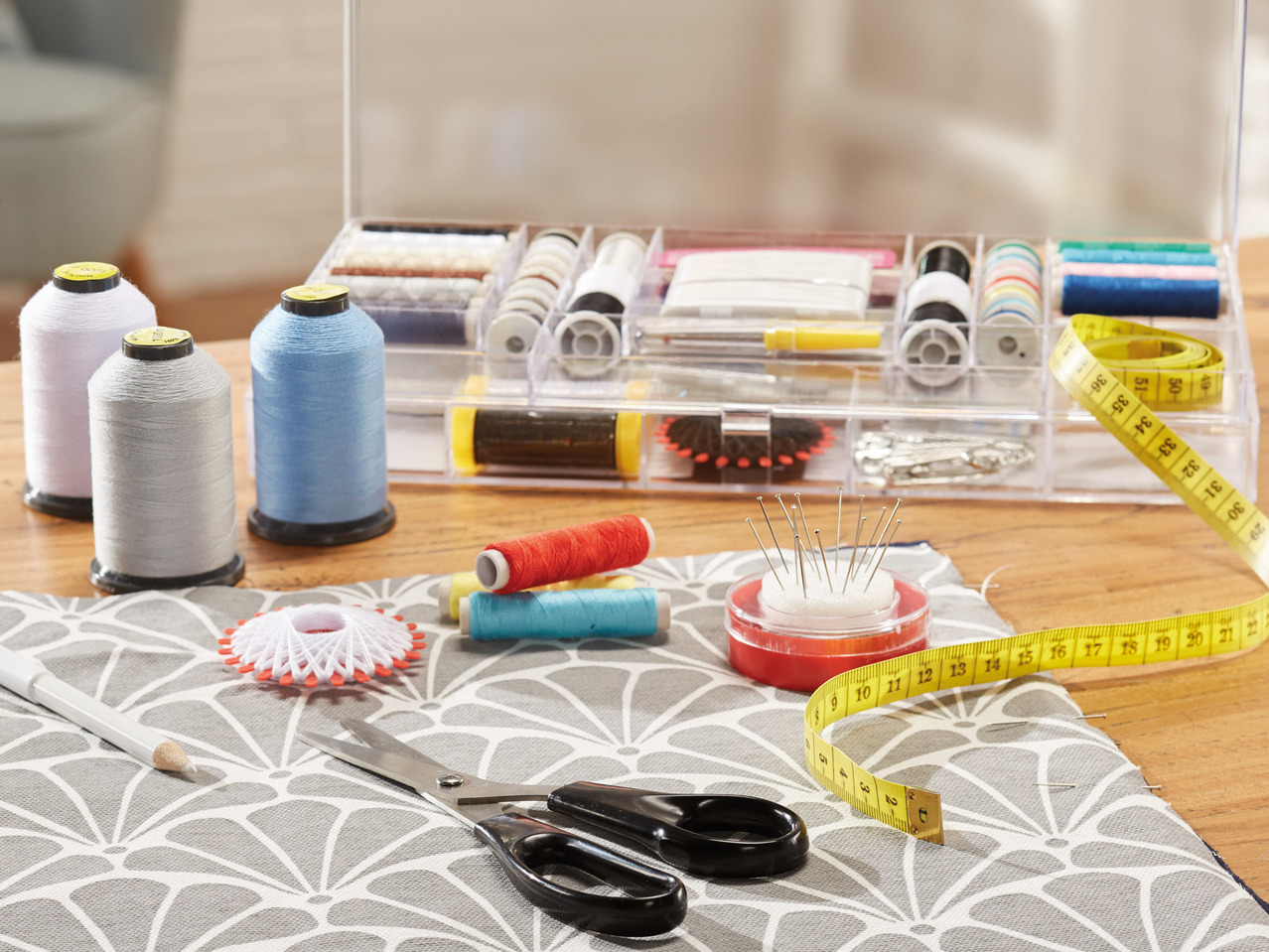 Crelando Professional Sewing Set or Sewing Thread Set1