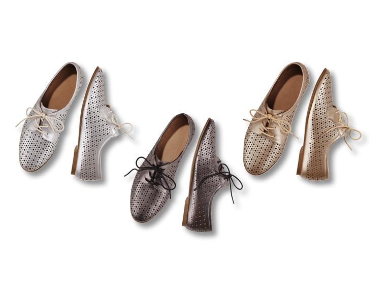 Chaussures à lacets