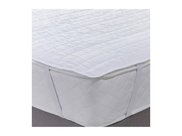 Silentnight Easy Care Mattress Protector - Double