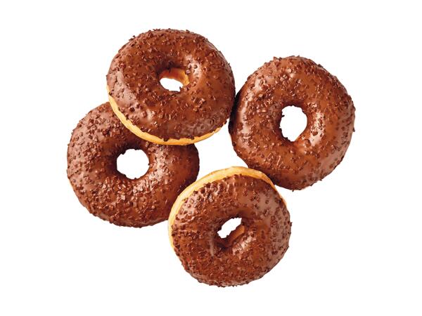 Schoko Donut mit Schokostreuseln