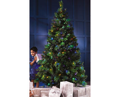 Winchester Luxury Pre-lit Christmas Tree 7ft (213cm)