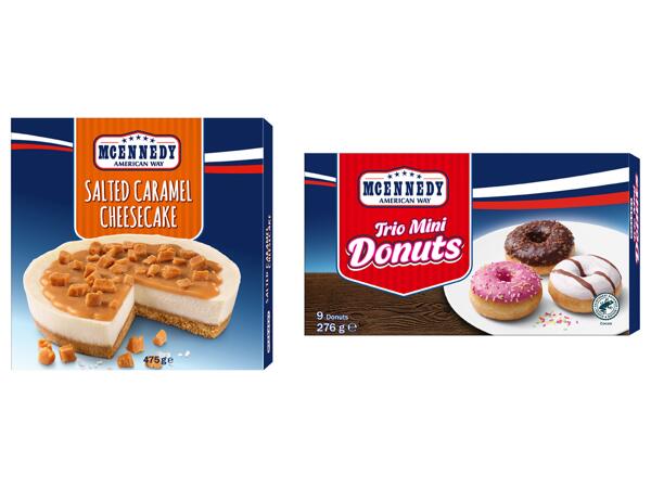 Cheesecake/ Mini-donuts