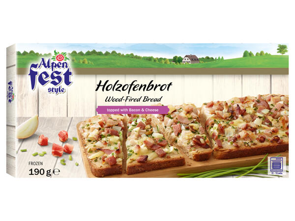 Holzofenbrot belegt