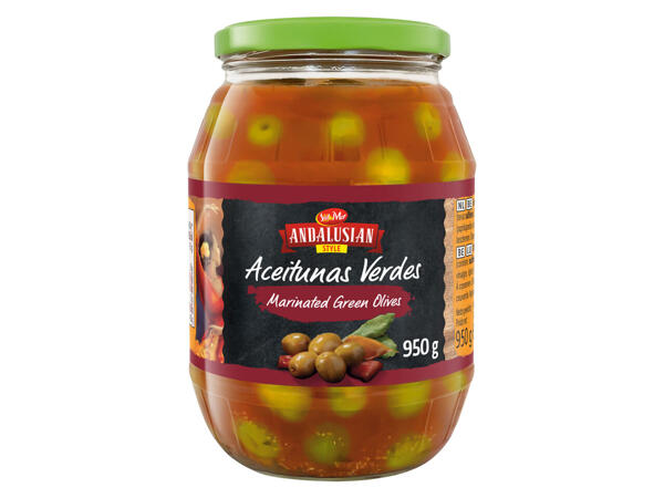 Olives vertes marinées