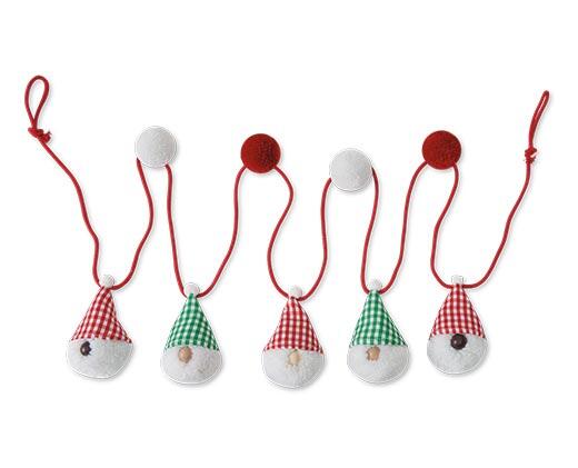 Merry Moments 
 Holiday Garland