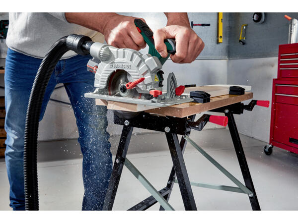 Cordless Circular Saw