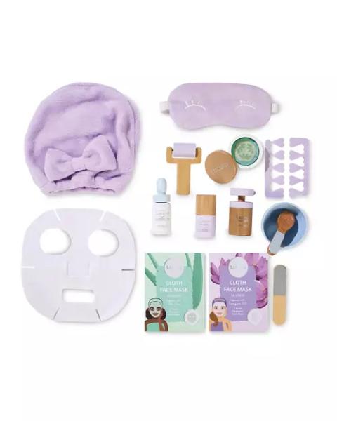 Wooden Beauty Station