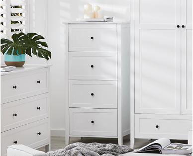 Chest of 4 Drawers