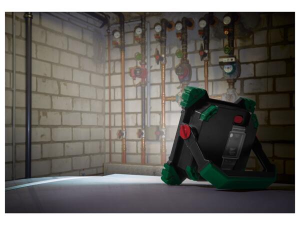 LED cordless work light