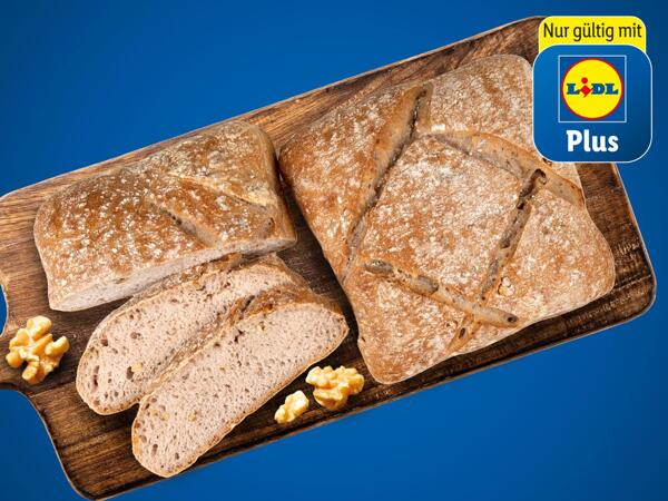 Weizenbrot mit Walnüssen