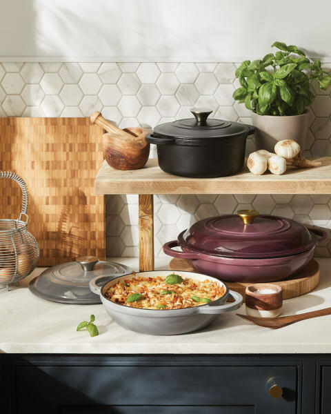 Black Cast Iron Casserole Dish 20cm