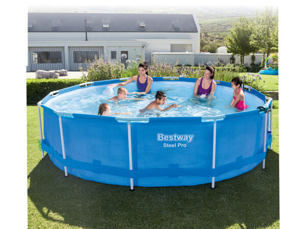 STEEL PRO SWIMMING POOL WITH FILTER PUMP