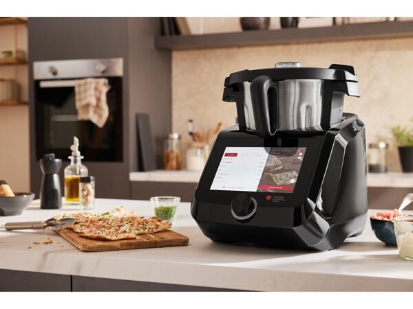 Multi-functional Food Processor with Cooking Function "Monsieur Cuisine Smart"