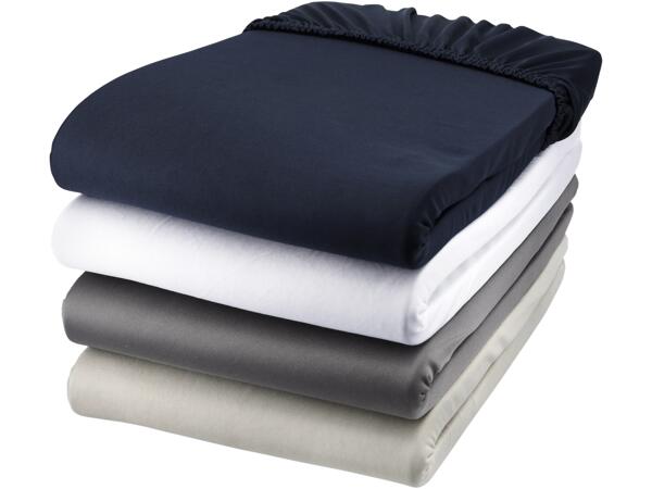 King Microfibre Jersey Fitted Sheet