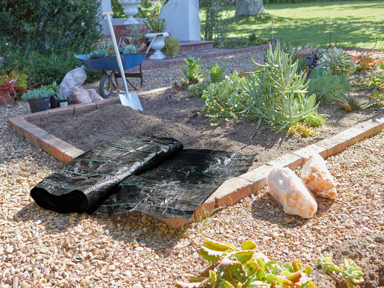 Garden Mulching Sheet