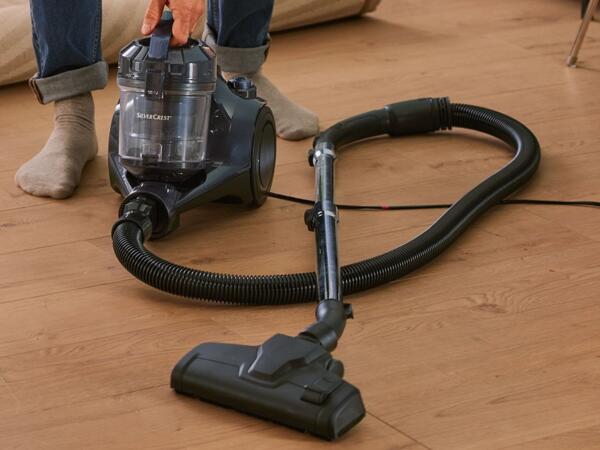 850W Cyclone Vacuum Cleaner