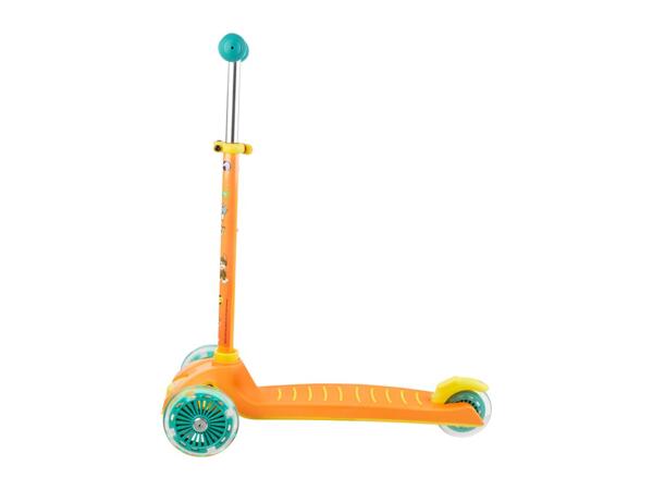 Tri-Scooter With LED Wheels - Orange
