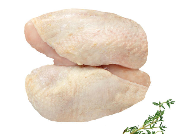 Frische Hendlbrustfilets mit Haut