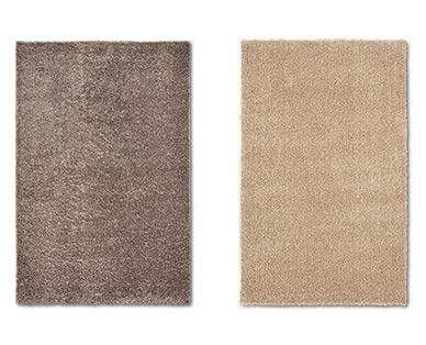 Huntington Home 5' x 8' Shag Area Rug