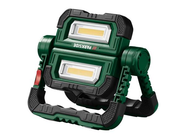 LED work light with power bank