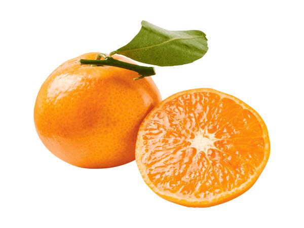 Mandarines avec feuilles
