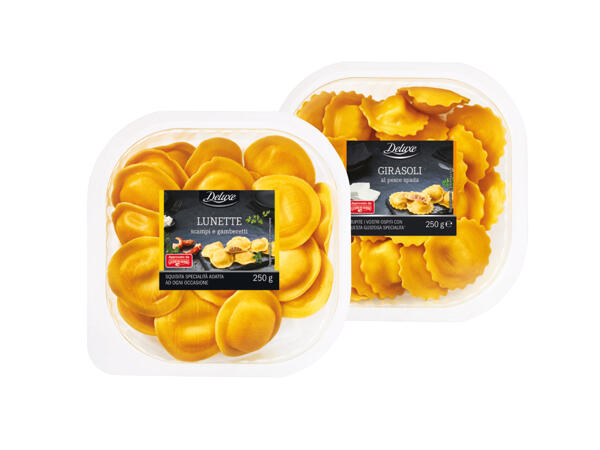 Lunette with scampi and prawns or Girasoli with swordfish