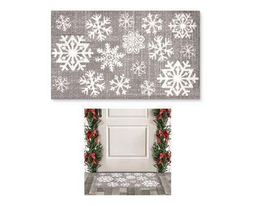 Merry Moments 
 18" x 30" Holiday Artisan Accent Rug