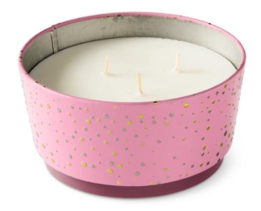 Huntington Home 
 Embossed Tin Candle