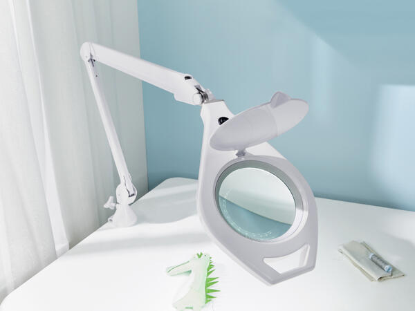 LED Magnifier Lamp