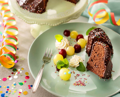 FINEST BAKERY Faschingsguglhupf