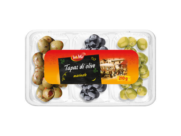 Tapas with a Mix of Green Olives and Pitted Black Olives