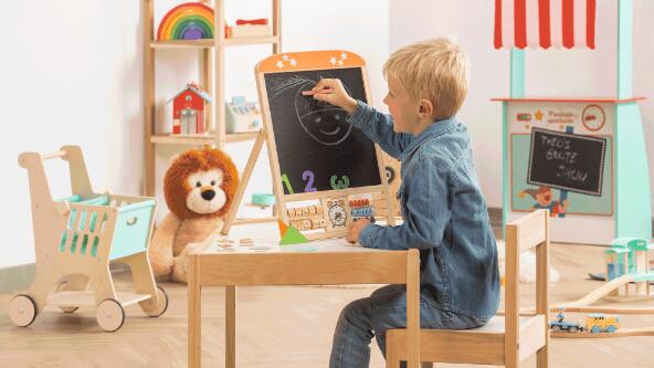 PLAYLAND(R) 				Multifunctioneel bord