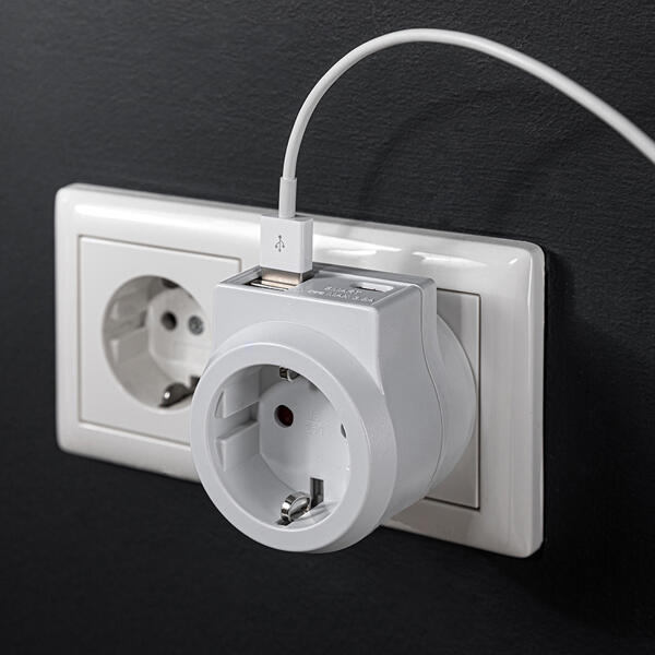 Steckdosenadapter