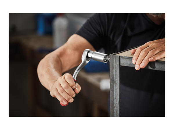 Parkside Ratchet With Universal Socket