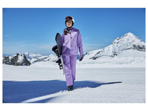 Lyžařská a snowboardová helma
