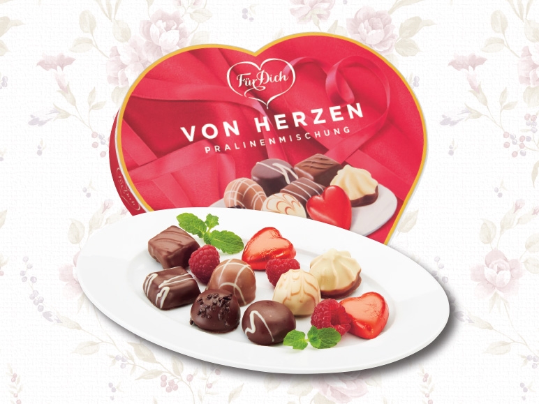Cioccolatini in scatola a forma di cuore
