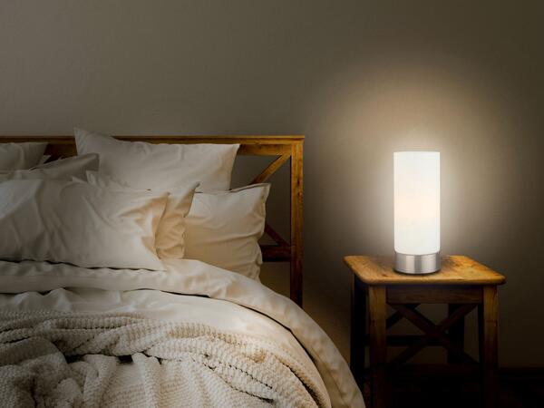 Table Lamp With Touch Dimmer
