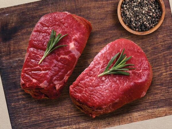 Frisches Filetsteak vom Rind
