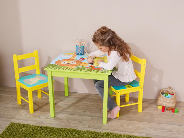 Kid's Table and Chairs Set