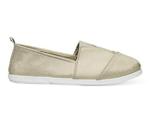 Serra
Memory Foam Canvas Slip-Ons