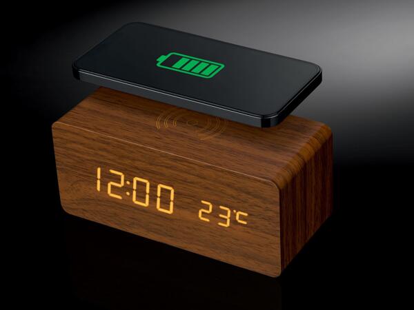 Digital Alarm Clock With QI Charging Station