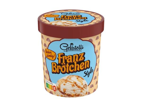 Eisspezialität Franzbrötchen im Becher