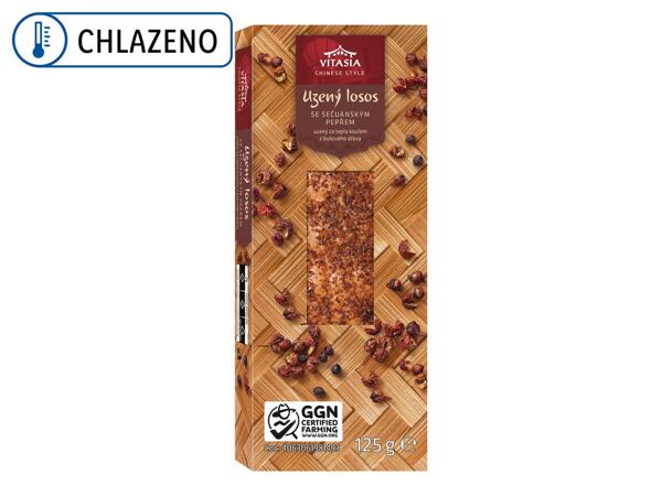 UZENÝ FILET Z LOSOSA S KŮŽÍ