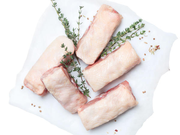 EIN GUTES STÜCK HEIMAT Frische österreichische Bio-Hendl-Suppenteile