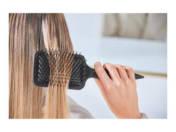Hairbrush
