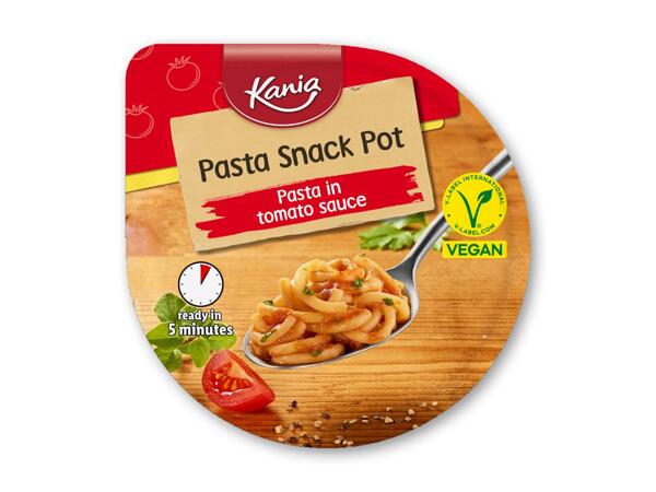Pasta snack pot