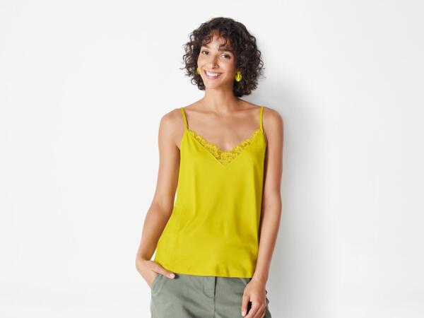 Ladies' vest top with lace